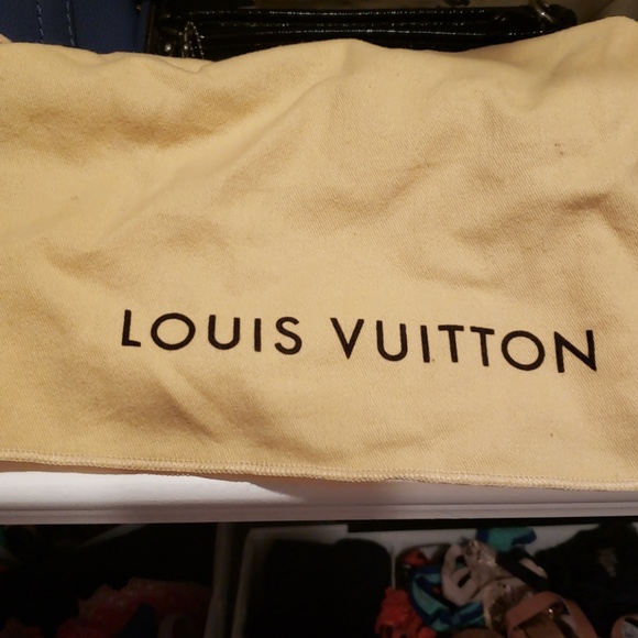 Louis Vuitton Eva Damier - Picture 6 of 6